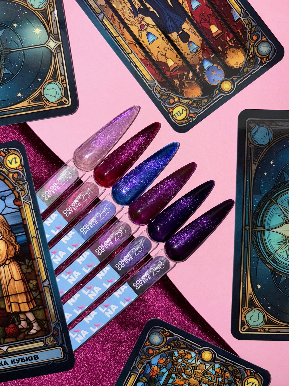 LUNAmoon Color Cat Eye Nº 253 8 ml — Esmalte semipermanente ojo de gato – LUNAmoon – vista 8