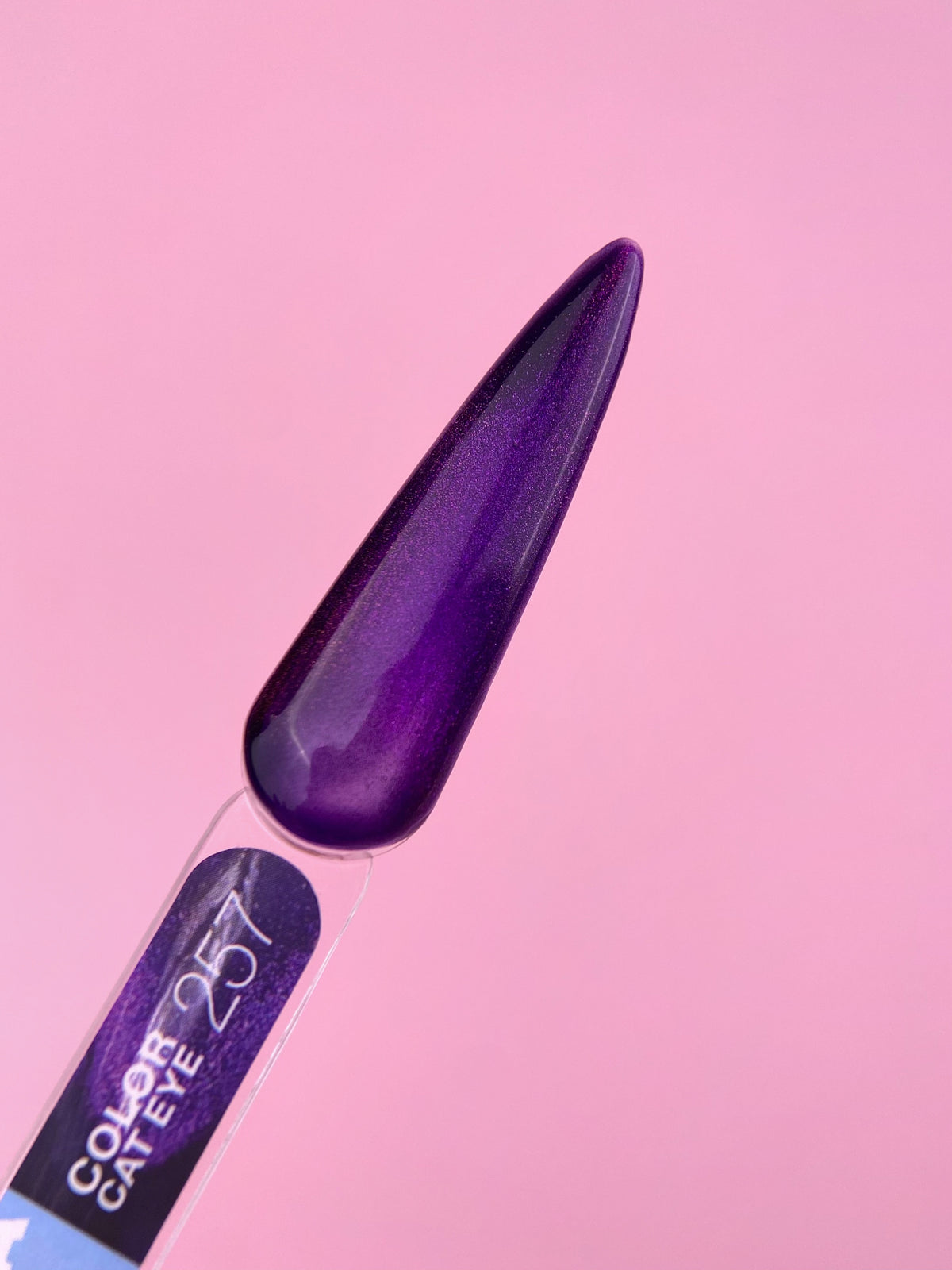 LUNAmoon Color Cat Eye Nº 257 8 ml — Esmalte semipermanente ojo de gato – LUNAmoon – vista 2