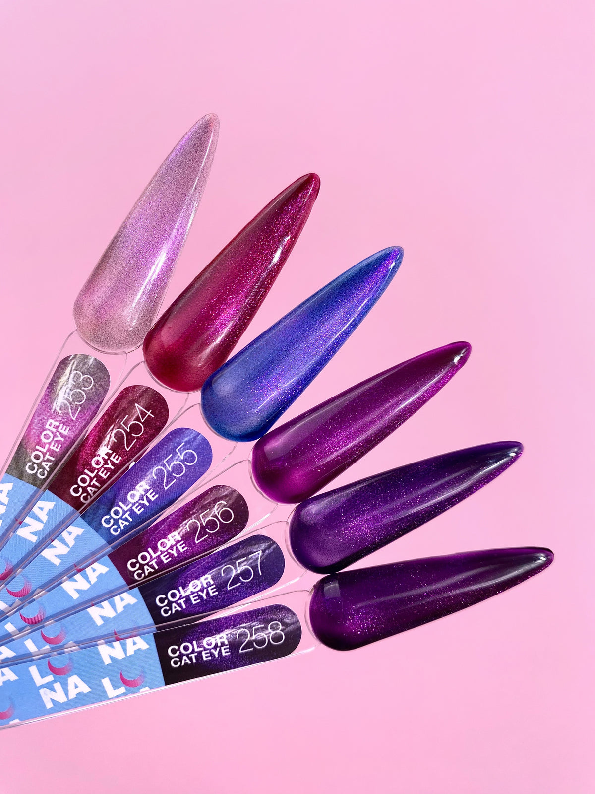 LUNAmoon Color Cat Eye Nº 253 8 ml — Esmalte semipermanente ojo de gato – LUNAmoon – vista 5